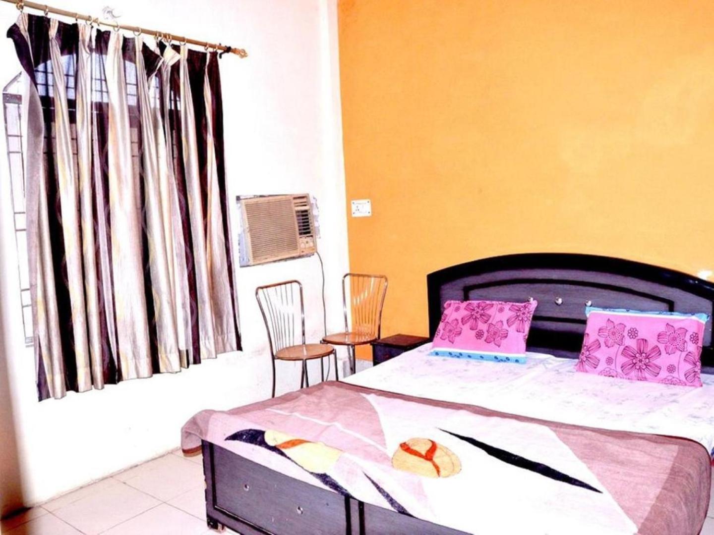 Abhiraj Guest House 마투라 외부 사진