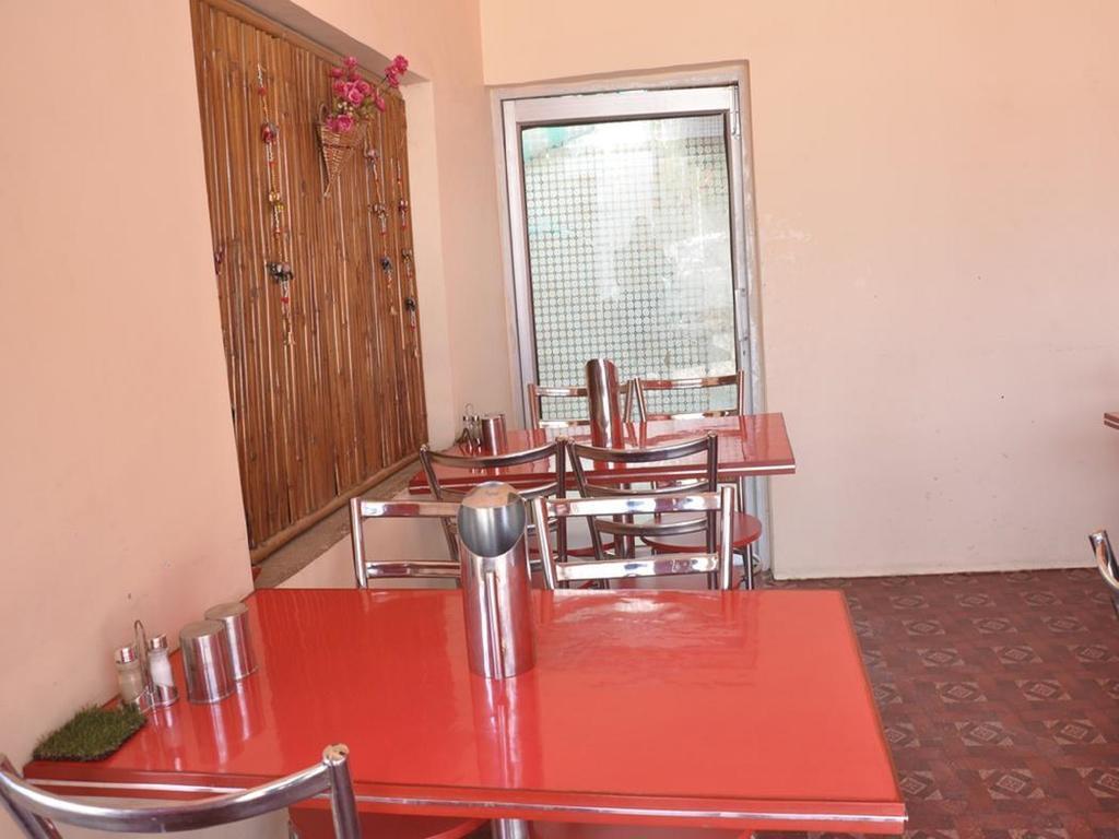 Abhiraj Guest House 마투라 외부 사진